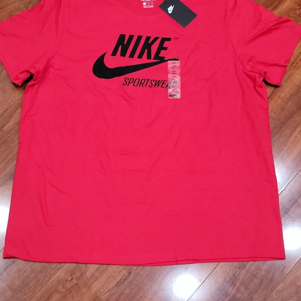 NWT Men's Nike tee - Picture 3 of 7